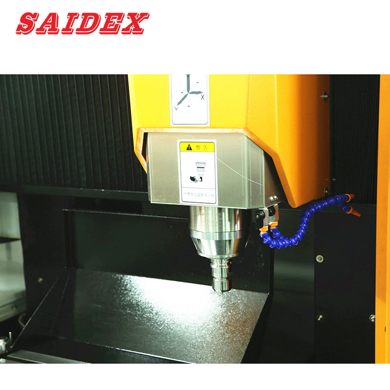 24000rpm velocità del mandrino SD650 3000kg Peso Acrilico Macchina CNC con 400kg Massimo carico di lavoro Macchina di lucidatura del metallo