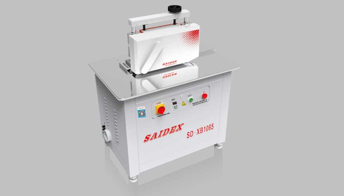Lucidatrice per bordi in acrilico Macchina per rifilatura acrilica Modalità di alimentazione automatica acrilica Tensione 220v