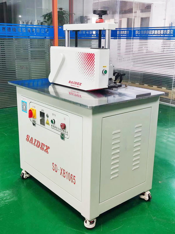 Lucidatrice per bordi in acrilico smussatura a 45 gradi Alimentazione automatica Modalità di lavorazione Tensione 220v