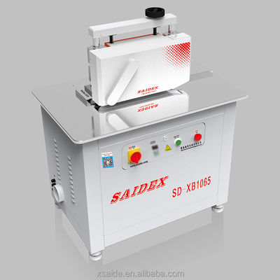 Produttore di scanalature acriliche Macchina di taglio di precisione acrilica 45 Macchina di cammeratura automatica a bordo inclinato