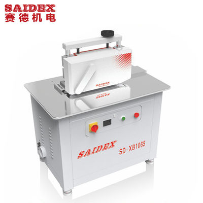 Macchina acrilica della guarnizione durevole del CE, attrezzatura acrilica di taglio di precisione 220V